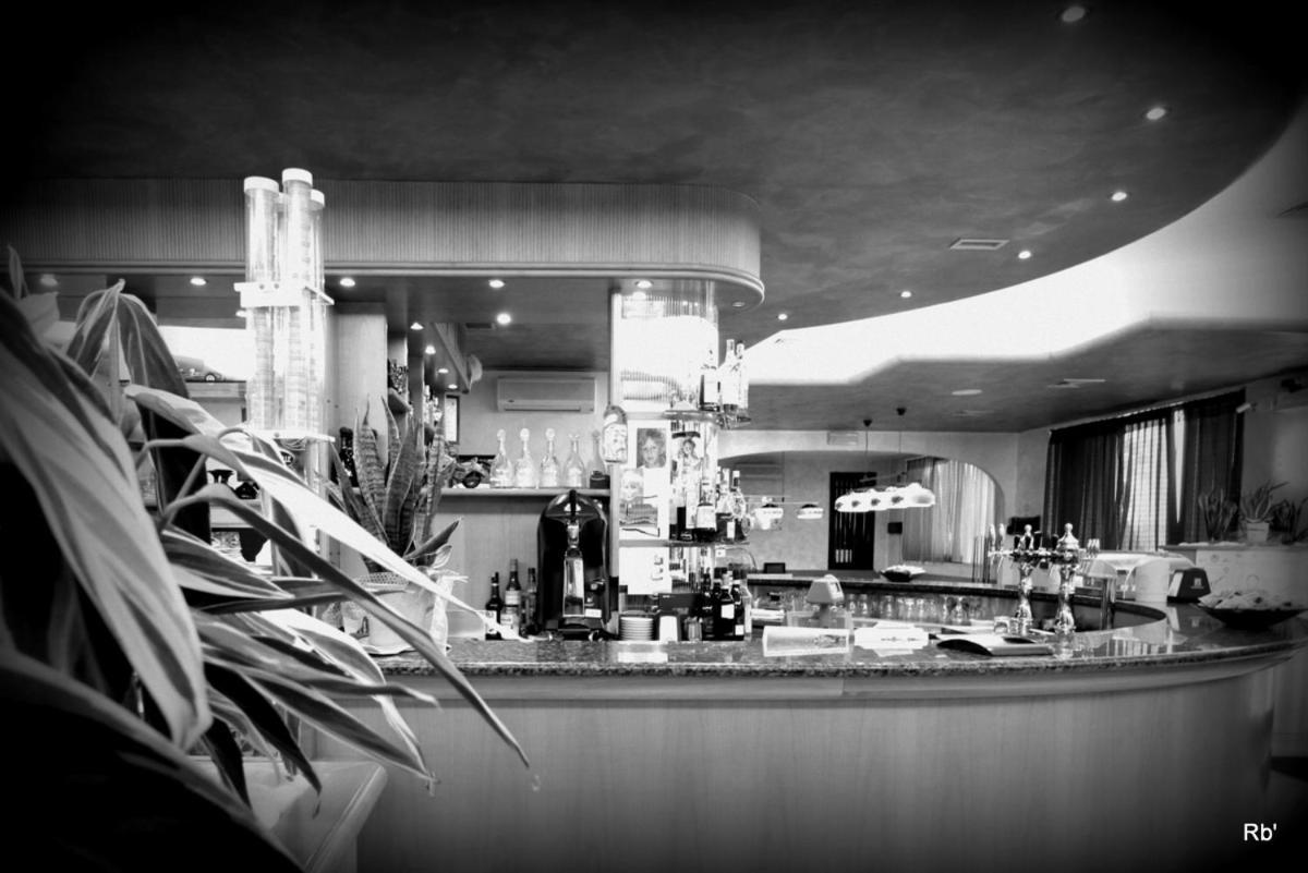 Hotel L'Incontro Galzignano Terme Eksteriør billede