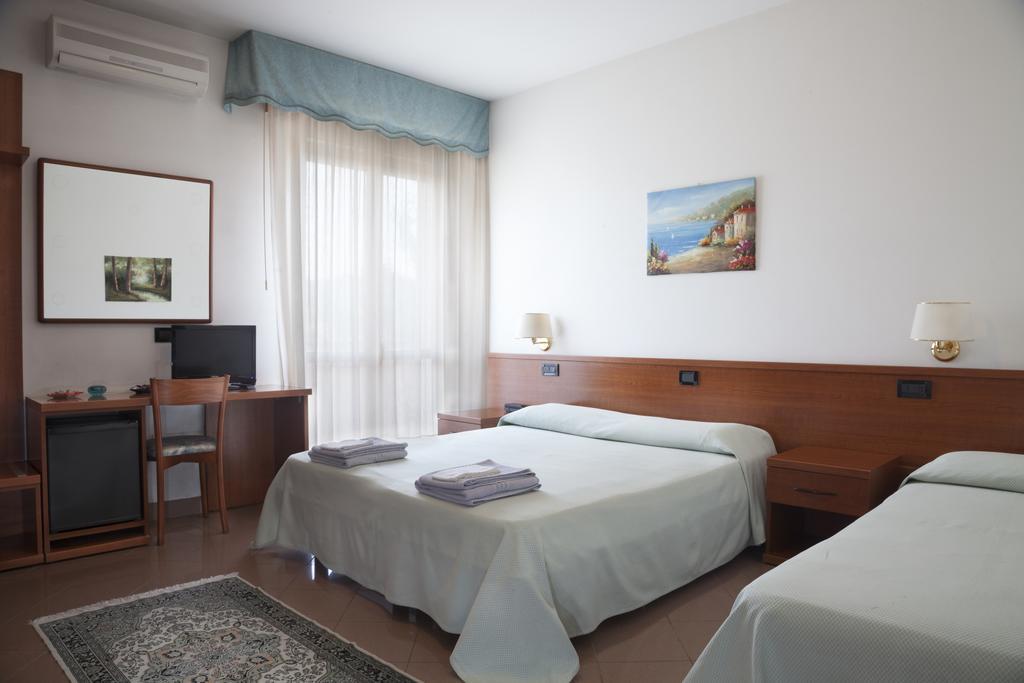 Hotel L'Incontro Galzignano Terme Eksteriør billede